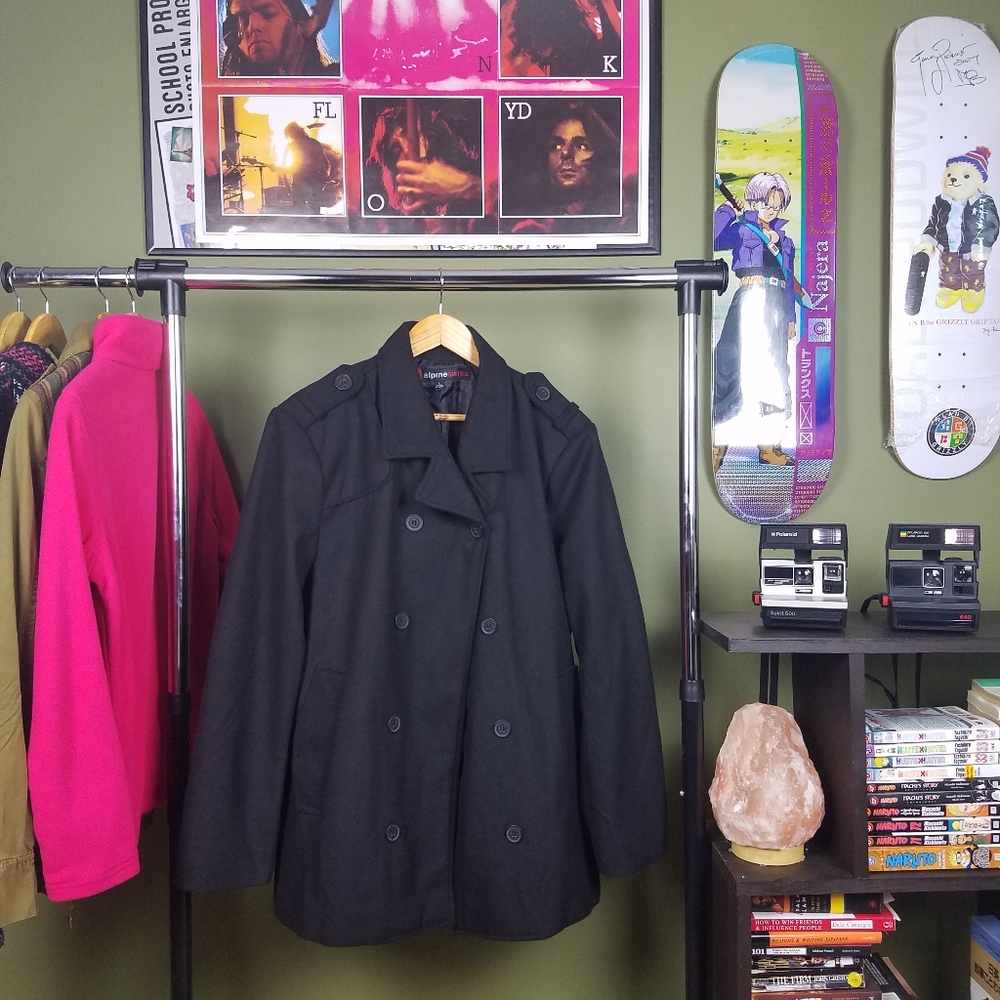 Men's Alpine Swiss Peacoat